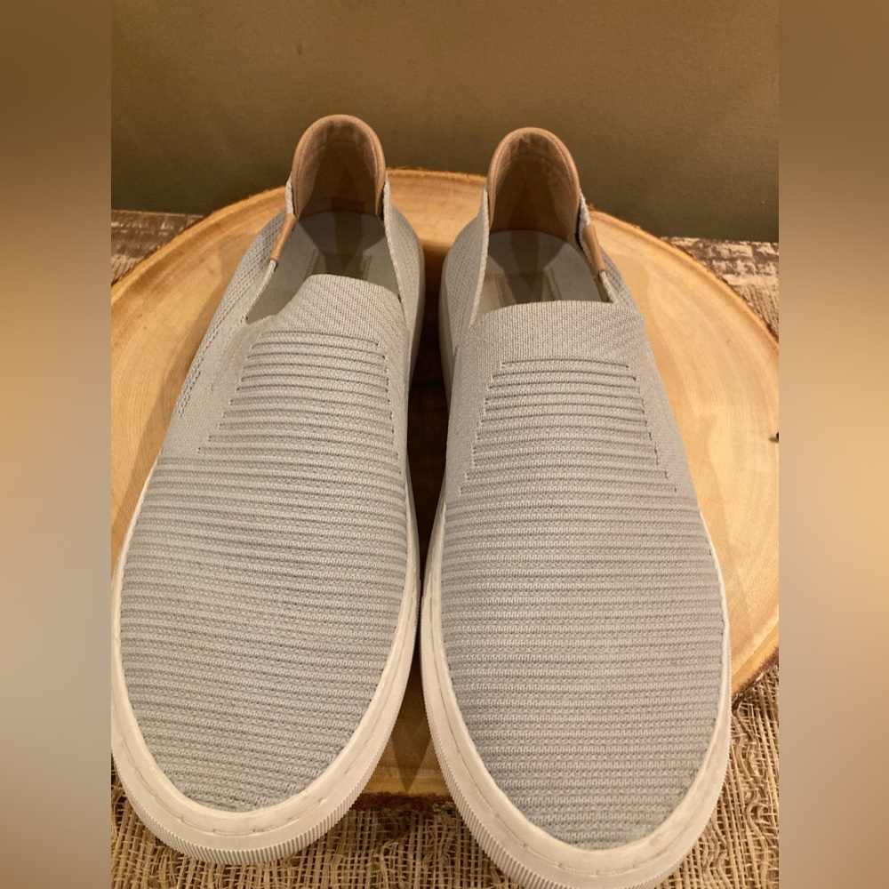 Ugg Alameda Sammy Slip On Sneaker Shoe Blue Gray 9.5 Womans -‎ Excellent - Picture 6 of 11